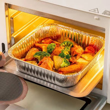 Load image into Gallery viewer, 20cm Square Disposable Aluminium Trays Air Fryer Liners - 8 inch Foil Pans for Prepping, Cooking, Roasting, Baking Food.
